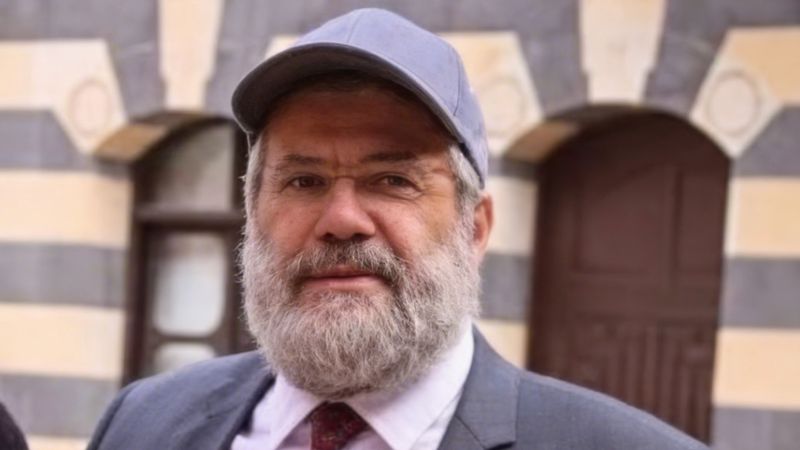 فتنة "الحاخام والخلية".. من يحرك الخيوط؟
