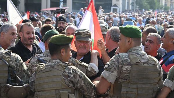 تجمع روابط القطاع العام يرفع السقف