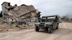 ما الذي تعنيه زيارة واشنطن لملف السلاح؟