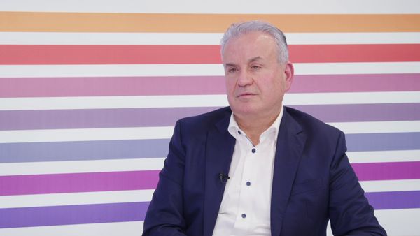 أبو الياس يتجهز لخلافة أبو عمر.. أسعد درغام يتخوف من نهاية العيد ويقصف حكومة الفساد والوزيرة النائمة