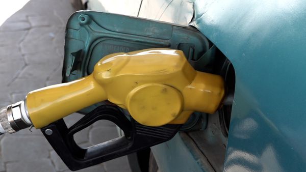 اللبنانيّ يئنّ تحتَ 