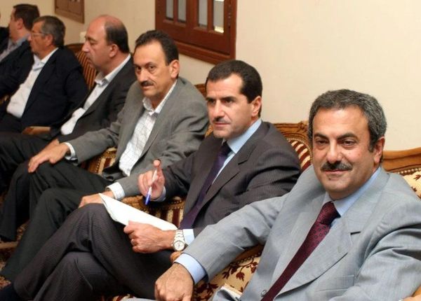 سيمون كرم يقلب المشهد السياسي!