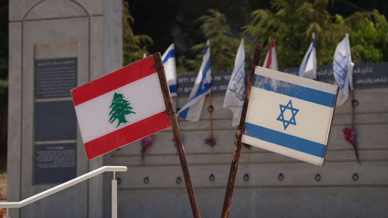 عائدون من إسرائيل.. بالعفو؟