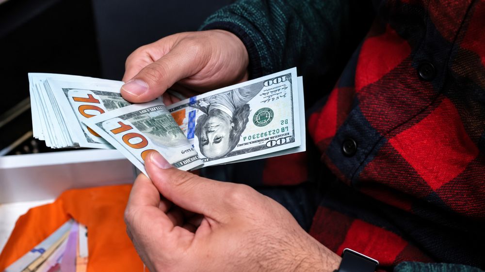 الحد الأدنى… مطلب 1500 دولار