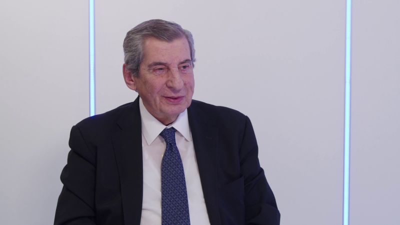 خطر يتسلل للداخل - إيلي الفرزلي يكشف ما يحضر للبنان ويفجر مسرحية الأمير: يقام عليهم مأتما وعويلا!
