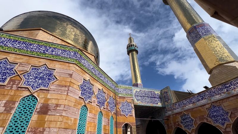 مقام السيدة خولة.. لا مخيمات ولا مقاتلين