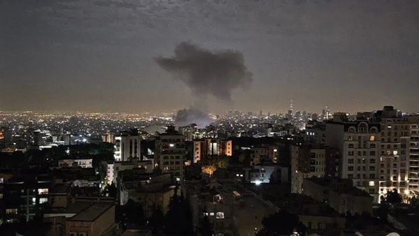 الضربات تمتدّ في إيران… أضرار في مستشفيات ومطار مهرآباد