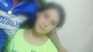 ضحية جار العائلة.. طفلة تزهق براءتها