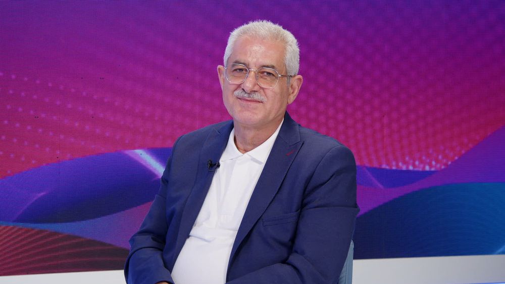 الله يساعد نبيه بري.. سجيع عطية يكشف خفايا اتفاق حبال الهواء وجديد مطار القليعات: الحلم الكبير يتحقق
 