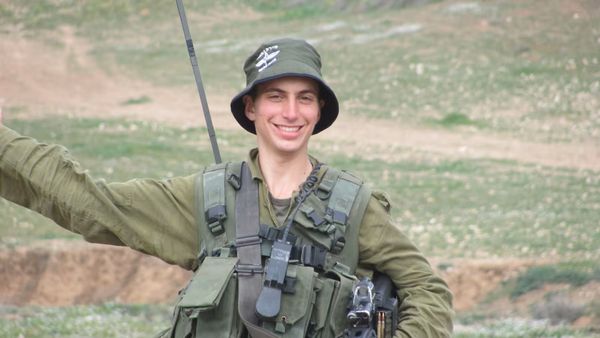 مقاربتان مختلفتان لغولدن... وجثّته عند الصليب الأحمر