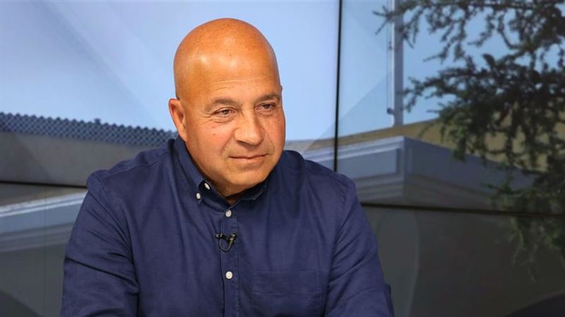 جوني منير يدلي بمعلومات متفجرة لأول مرة عن تقسيم المنطقة ومستوطنة الليطاني: هذا مصير الشرع والأخطبوط!
