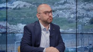 إجتياح لبنان ودمشق وتدمير أنقرة- الخطة التي أخفوها عنكم: هياكل عظمية تعبر الحدود وثكنة سرية وسط بيروت