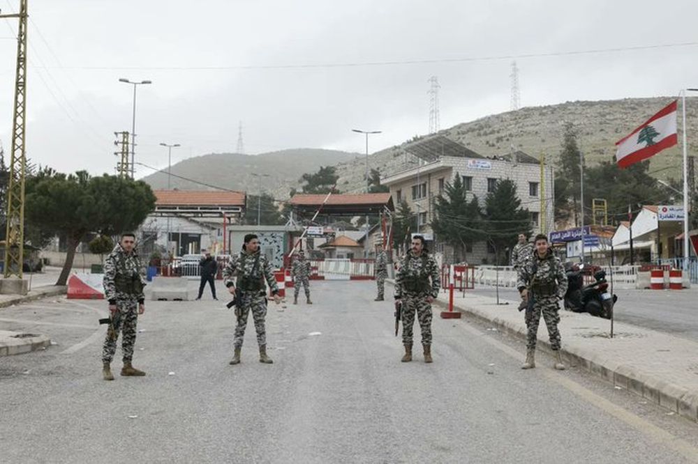 تحرّك لبناني–سوري يجمّد ضربة المصنع