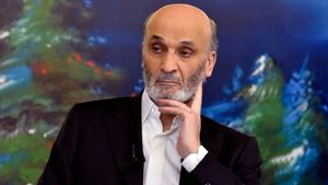 جعجع يوجه رسالة الى قاسم.. 