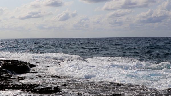 الحدود البحرية.. خطوط تُرسم بالغاز وتُمحى بالسياسة