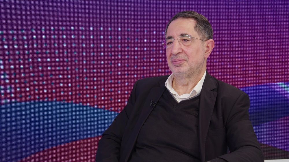 إيران لن تتخلى عنا.. نائب الحزب يكشف المخطط لجلسة شمال الليطاني وكواليس إستقالة صفا!