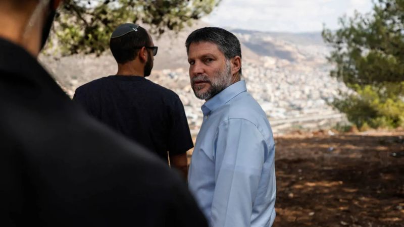 "غيّرنا الشرق الأوسط"... سموتريتش يدعو إلى ضم مناطق من غزة ولبنان