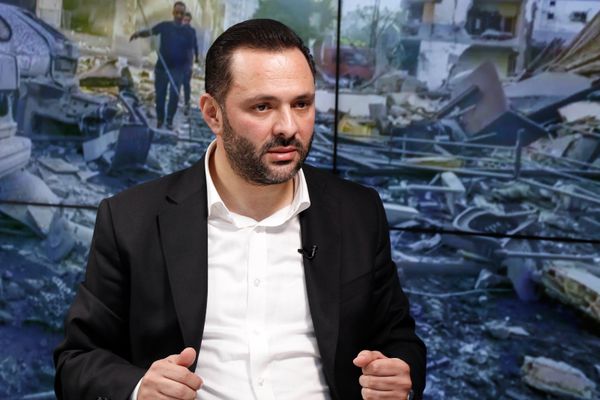 علي حجازي يدمع على الهواء ويرفع راية الغضب-ارى الإنتصار بأم عيني-سنقاتلكم بأسناننا-إيران ستنقذ لبنان
 