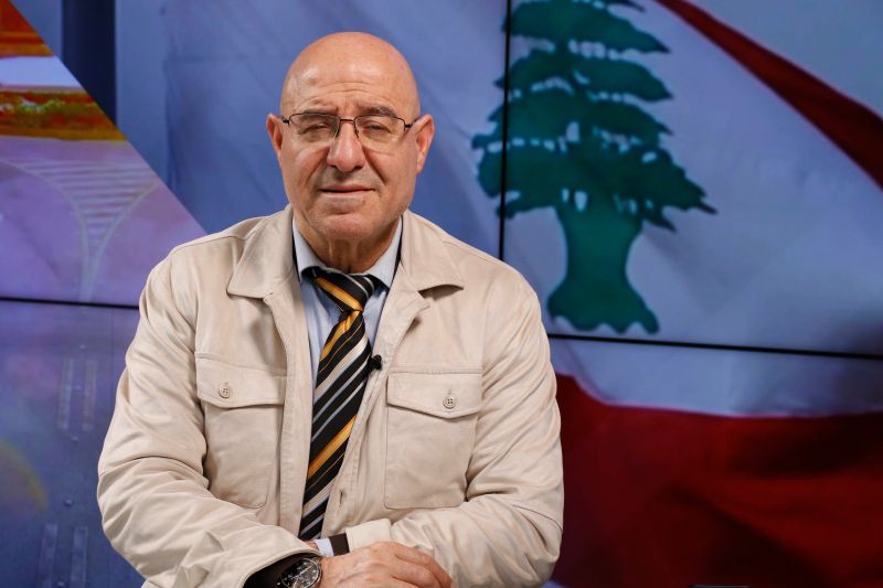 "قوة الكوماندوز" تخترق البقاع- "وزير قواتي" مُتحدث بإسم الجيش الإسرائيلي- مدرج قاعدة حامات اميركي
