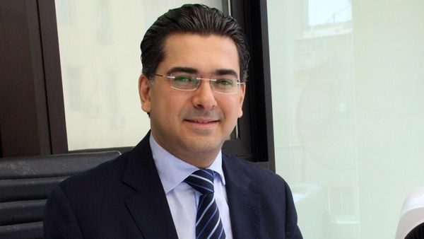 مرقص يكسر صخب الحرب