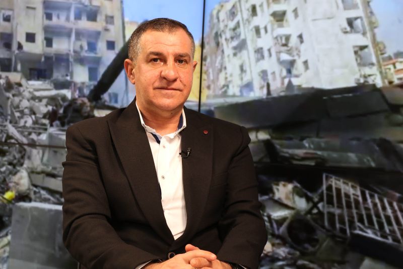 معارض شيعي يفجر "بيجر" من نوع آخر.. البند السابع يلوح في الأفق: دخلنا في نفق مظلم!