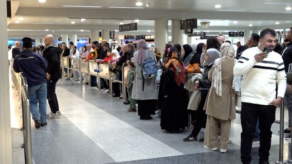 مطار بيروت في قلب العاصفة.. كيف يبدو المشهد؟