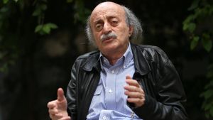 الخلاف الدرزي أيقظ هواجس جنبلاط