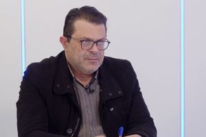 خيط رفيع يفصل ما بين التهدئة والإنفجار.. جمال واكيم يحسم مسار المفاوضات: الخوف من ضربة ساحقة!