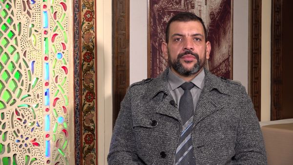 سوريا.. حشد آلاف المقاتلين على خط 