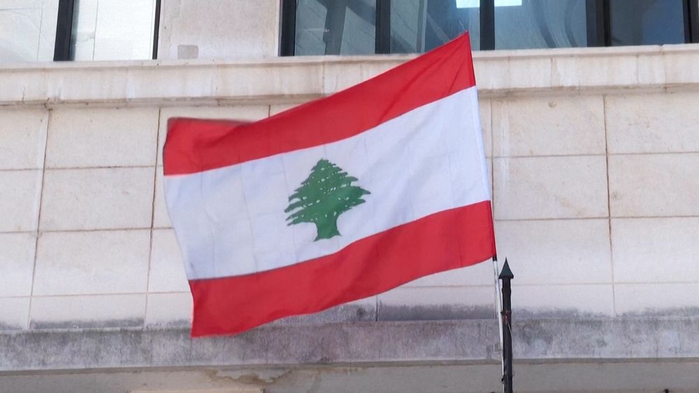 اللائحة السوداء.. هل ينزلق لبنان نحوها؟