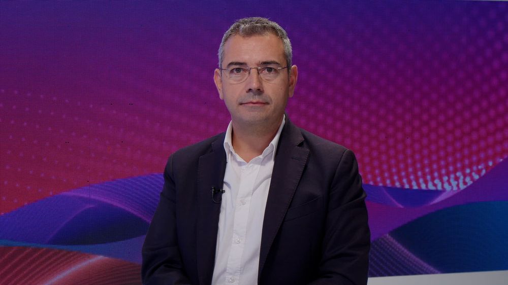 وزير الخارجية غبي ونواف سلام سقط من عيني... وديع عقل يكشف المستور عن فضائح العفو العام ووزارة الطاقة