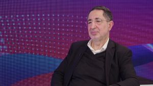 إيران لن تتخلى عنا.. نائب الحزب يكشف المخطط لجلسة شمال الليطاني وكواليس إستقالة صفا!