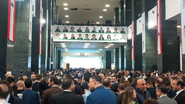 هيمنة مسيحية.. وتمثيل المسلمين صفر في نقابة المحامين