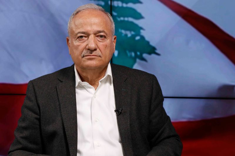 تخلّصوا من لغز بشار الأسد.. خبير عسكري يُفجّر وثيقة "من العيار الثقيل" ويعلن بدء شهر الحسم في لبنان!