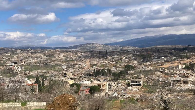 بين الخراب والأمل: سكان كفركلا ينتظرون العودة