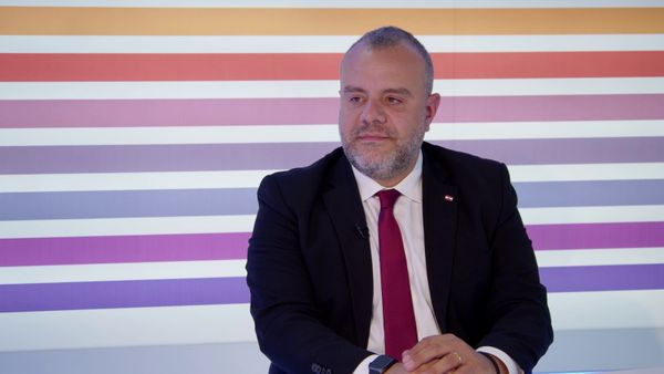 إنذار حرب أميركي وصل الى لبنان... أديب عبد المسيح: رايحين على مشكل والحزب مستفز حتى بعد رحيل أمينه!
