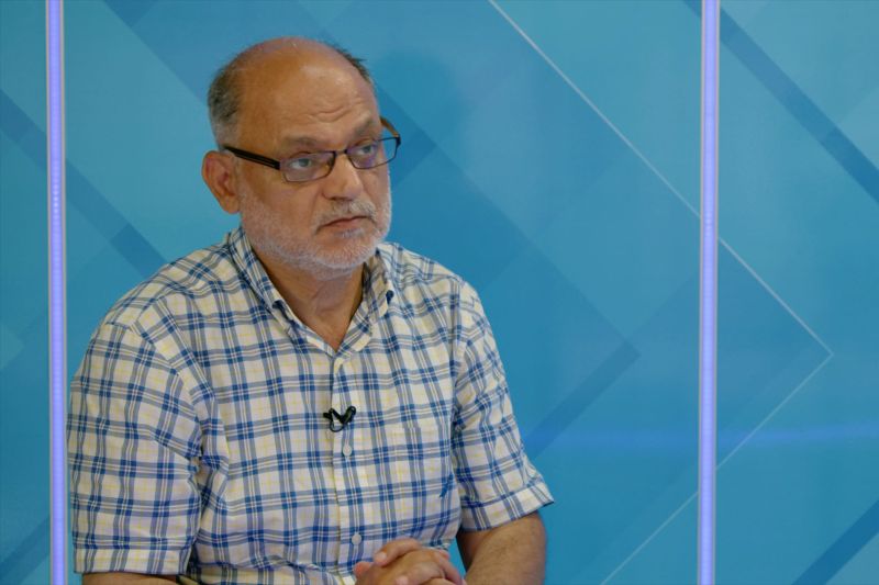"طرابلس لسوريا وثورة شيعية في الأفق".. قاسم قصير يقرع ناقوس الخطر: مخاوف من انهيار لبنان الكبير
