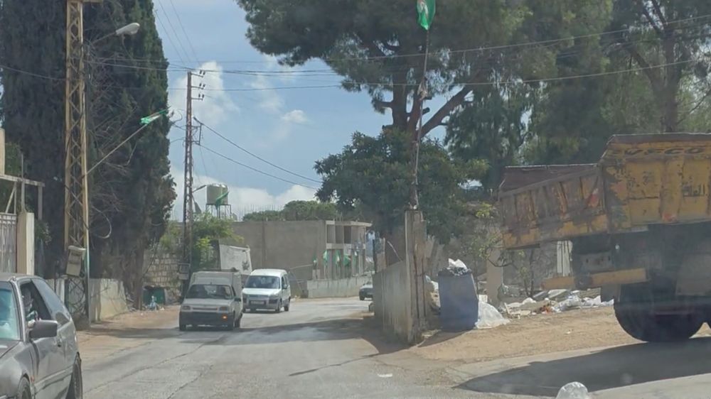 ميفدون بلا حياة... القصف يهجّر الأهالي ويشلّ البلدة