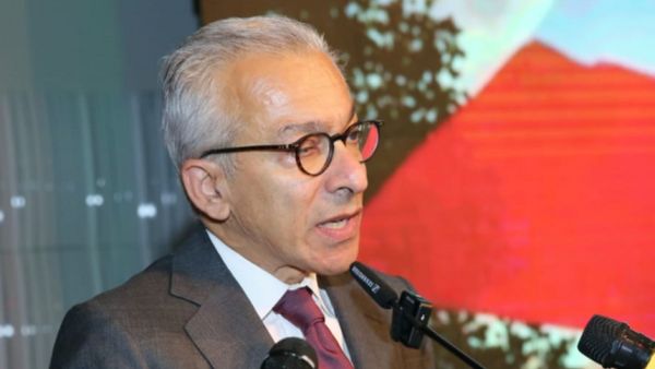 عامر بساط يربط سقف الأجور بإنتاجية الجباية