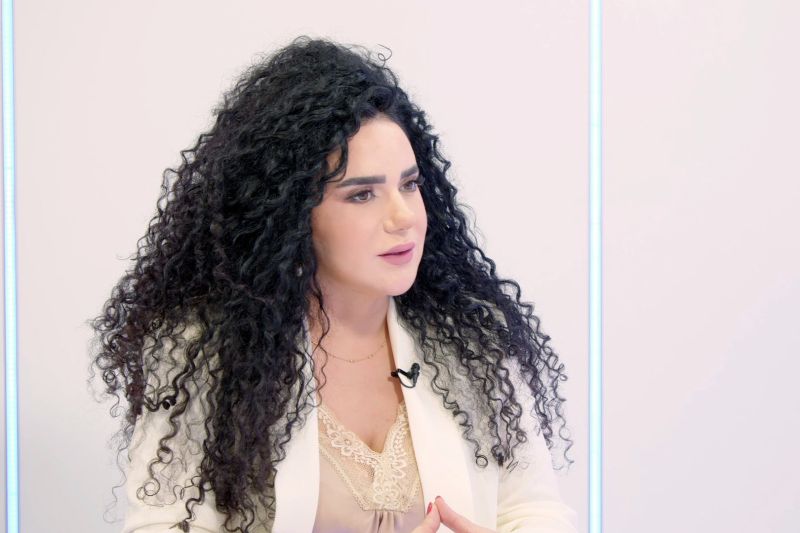 "سوريا تتّجه نحو التقسيم بالدم وإنذار عاجل للبنان".. سلمى الحاج تكشف عن أخطر سيناريو للمنطقة
