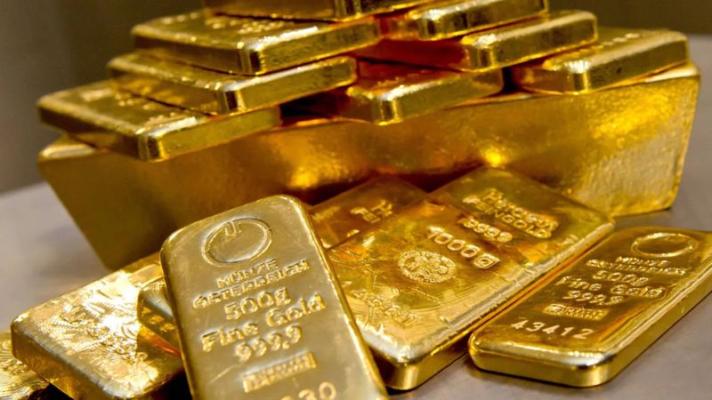 الذهب يواصل صعوده التاريخي.. متجاوزًا 4000 دولار للأونصة