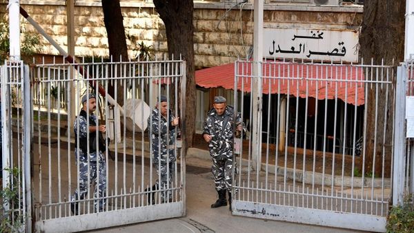 عناصر أمن في قبضة العدالة.. خيوط شبكة تزوير جديدة تتكشف