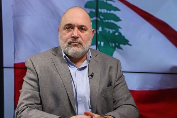 مجموعات سورية مسلحة تُطوّق الضاحية - 