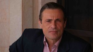 رحيل وليد العلايلي يهزّ الوسط الفني