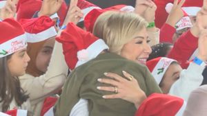 فرح الميلاد يملأ أرجاء قصر بعبدا ويزرع البسمات..