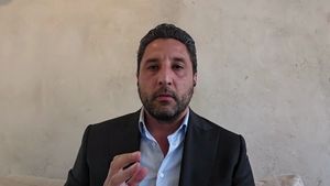 استعدوا لأيام صعبة جدا - ستشاهدون التدمير والطحن - وداعا جنوب لبنان - الحزب يطلق عملية 