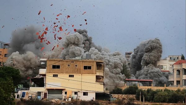 في الجنوب.. اسرائيل تضرب والحزب يردّ