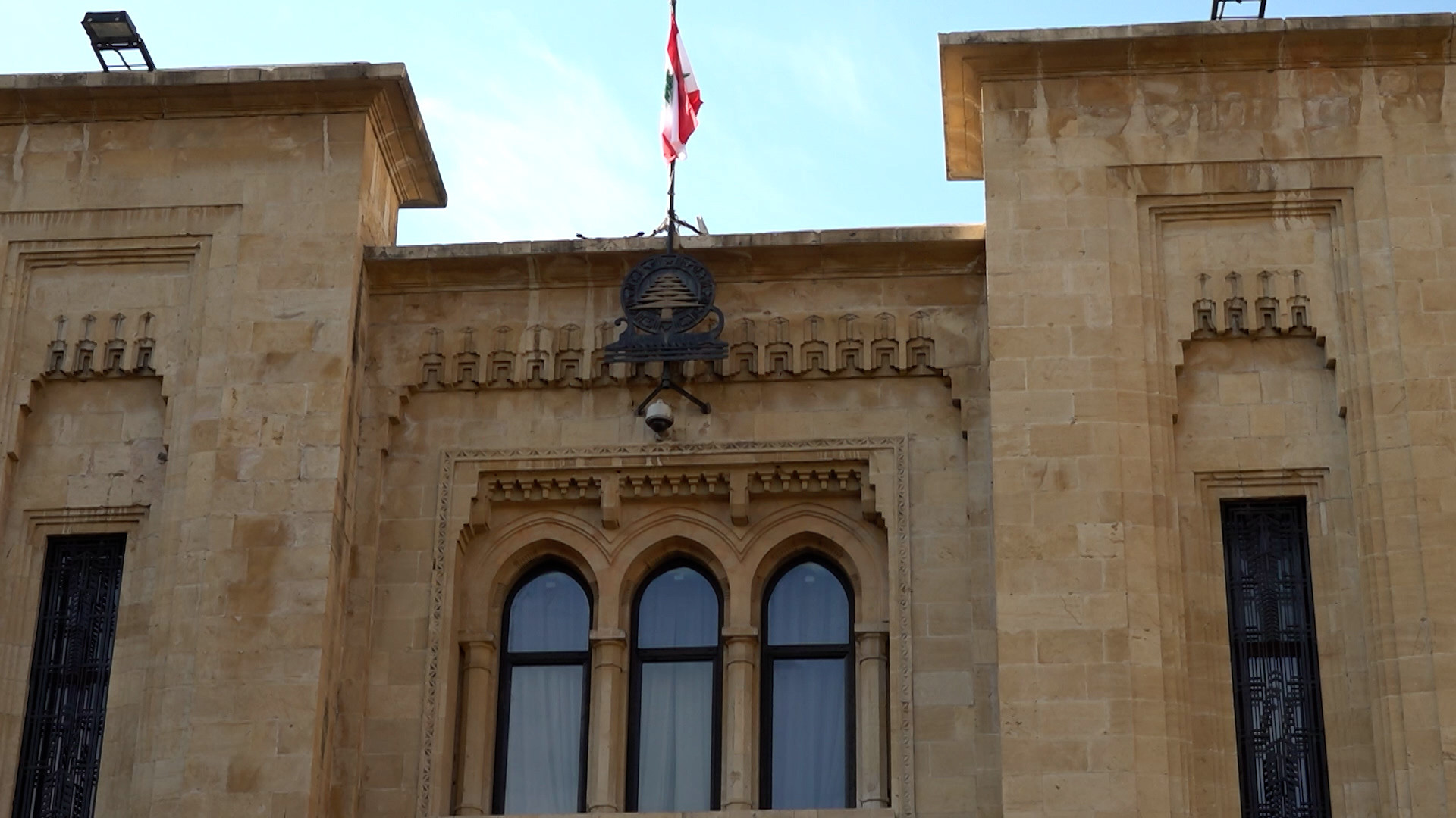 الإنتخابات تتأرجح بين الإجراء والإرجاء 