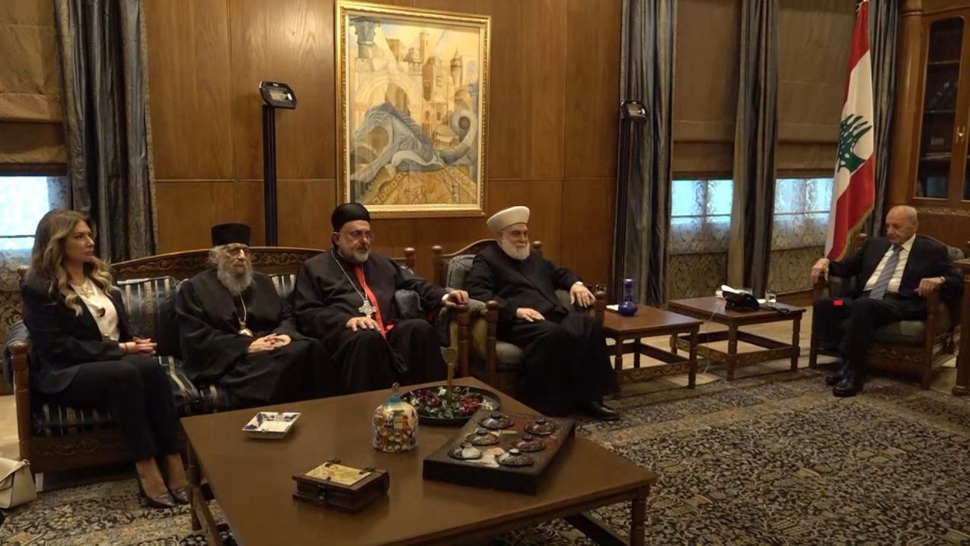 وفد من طرابلس يزور عين التينة