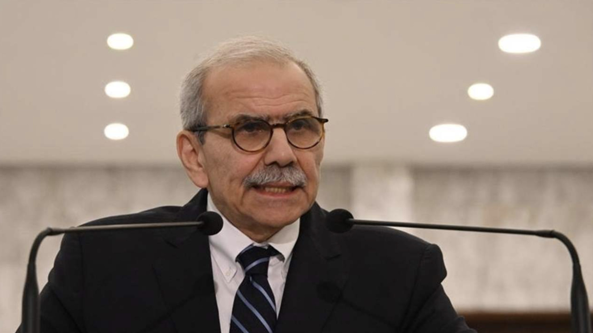 سلام يوسع أفق الحوار